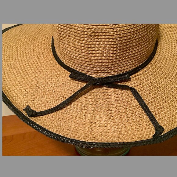 Charter Club Beige Summer Hat - wide Panama-style brim, polyester blend -NWOT - Picture 6 of 6
